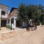 Ground Floor 50m From